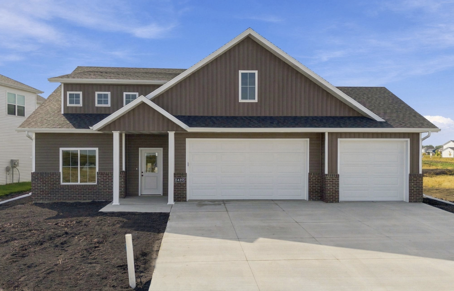 8439 61st Street S, Horace, ND 58047 - #2