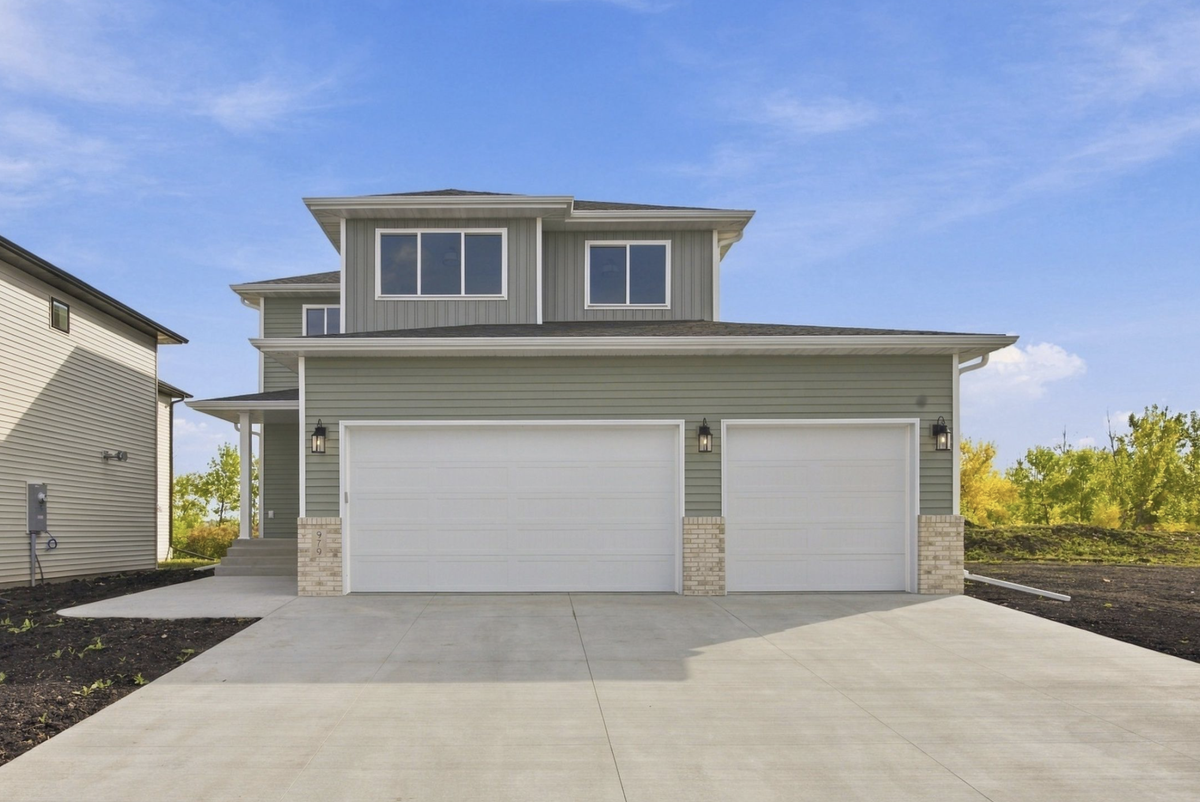 979 61st Avenue W, West Fargo, ND 58078 - #1