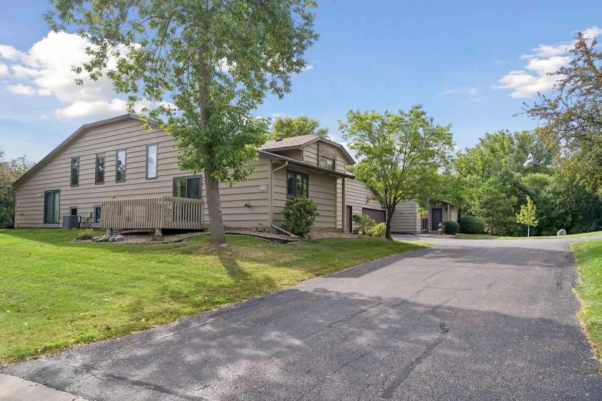 15331 39th Avenue N, Plymouth, MN 55446 - #1