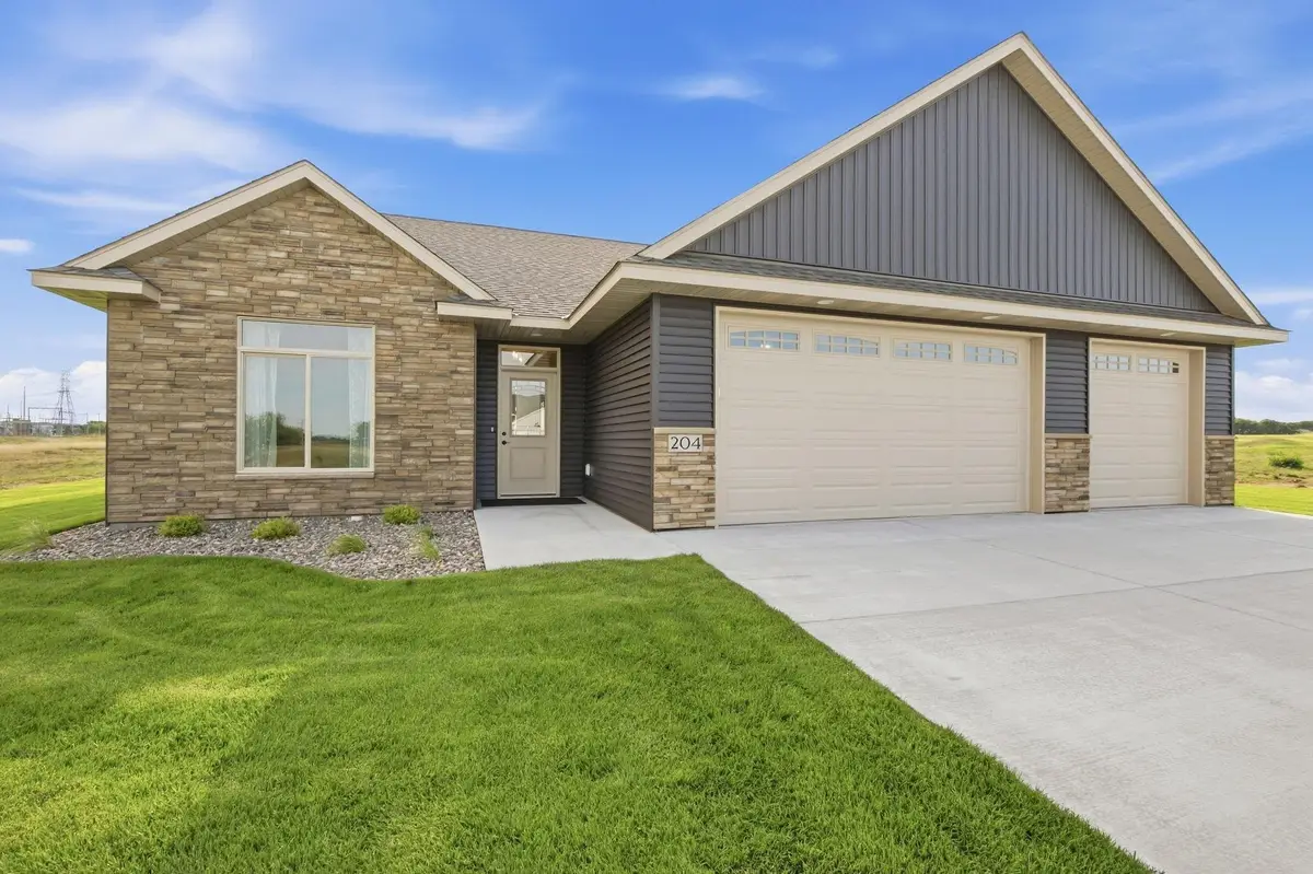 204 57th Avenue Se, Saint Cloud, MN 56304 - #1