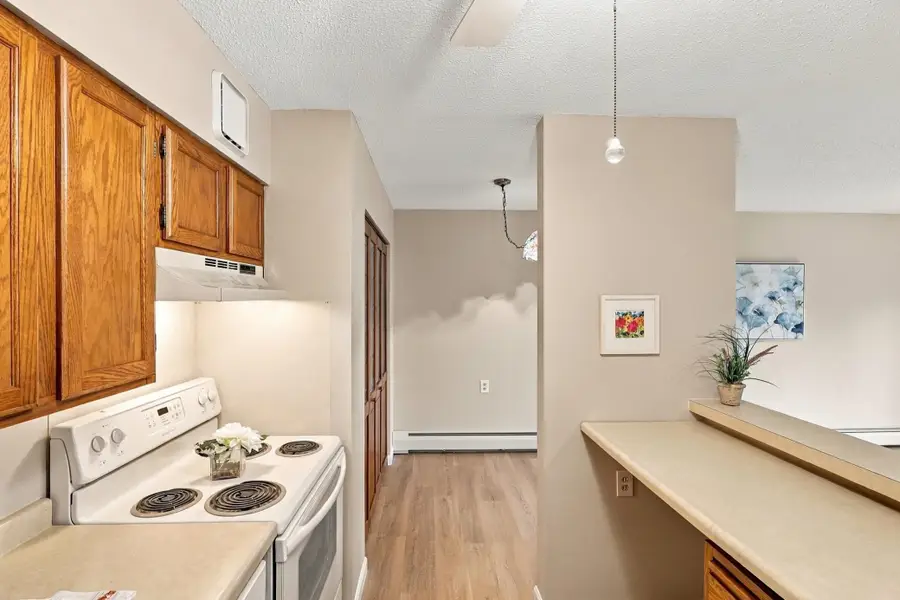 7600 Golden Valley Road #316, Golden Valley, MN 55427 - #2
