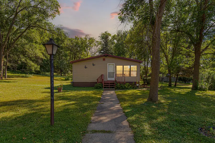 103 Ladd Street W, Kasota, MN 56050 - #2