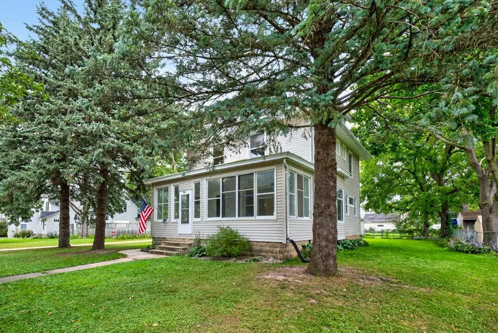 706 N Broadway Avenue, Le Roy, MN 55951 - #1