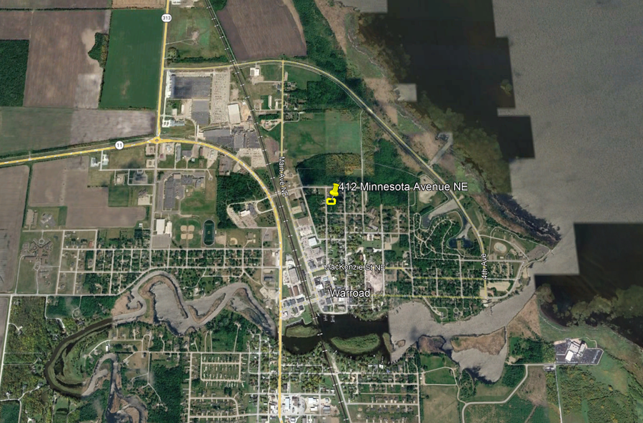 412 Minnesota Avenue Ne, Warroad, MN 56763 - #3