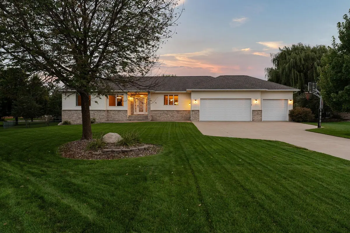 1110 27th Street Sw, Austin, MN 55912 - #1
