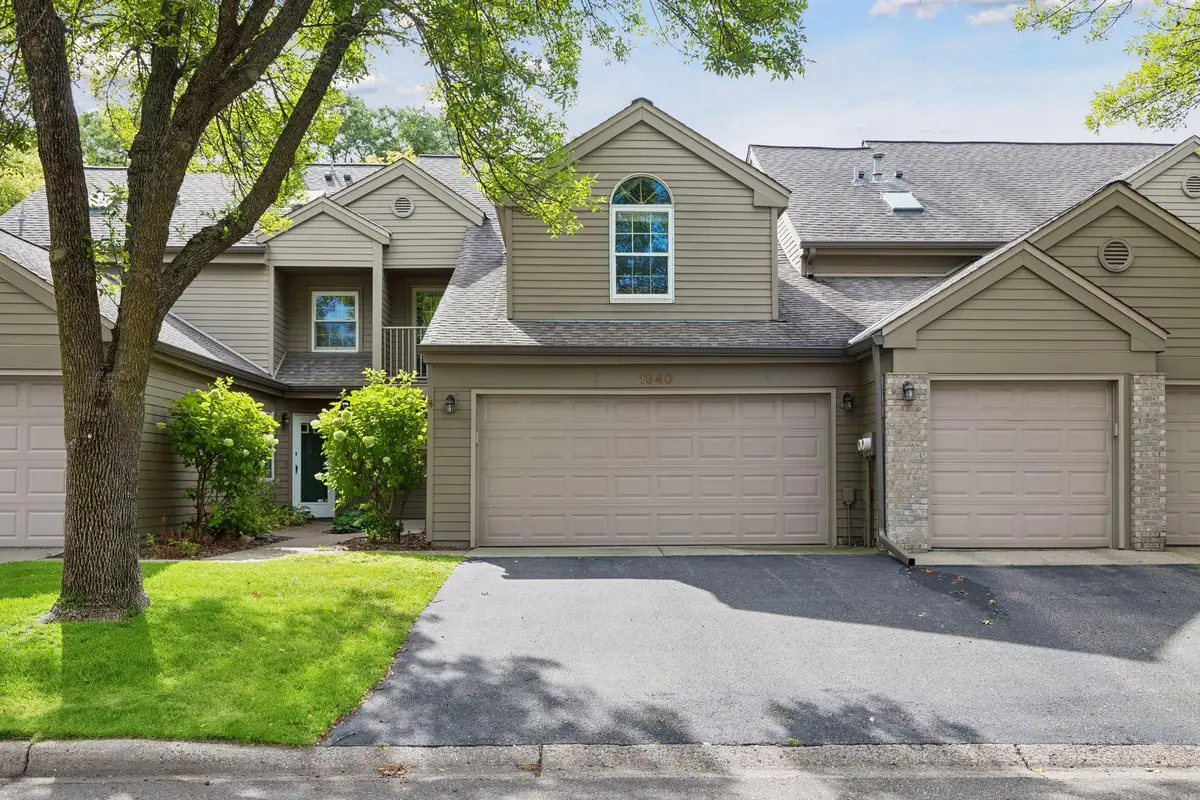 1640 Rose Hill Circle, Lauderdale, MN 55108 - #1