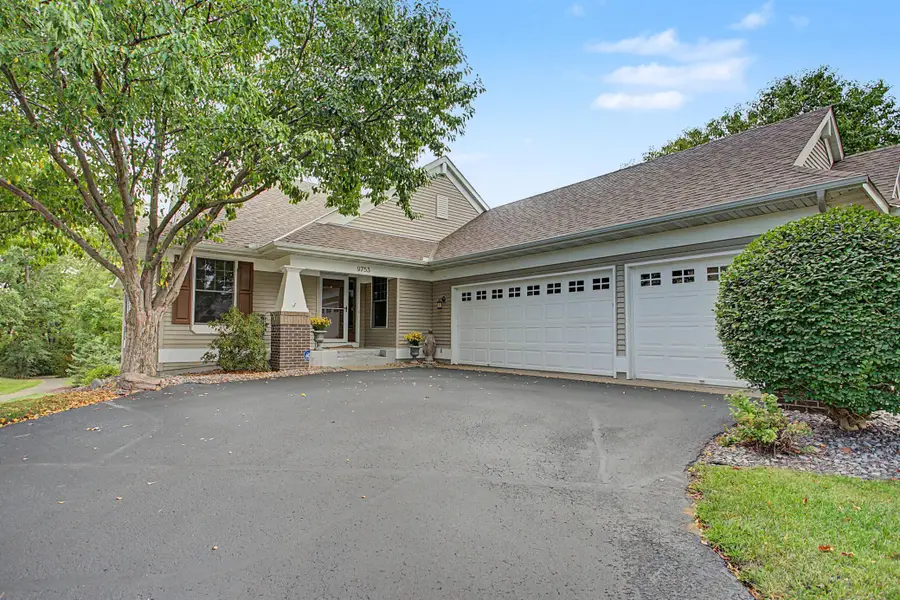 9753 Wedgewood Circle, Woodbury, MN 55125 - #3