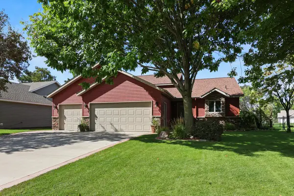 317 12th Avenue N, Sartell, MN 56377