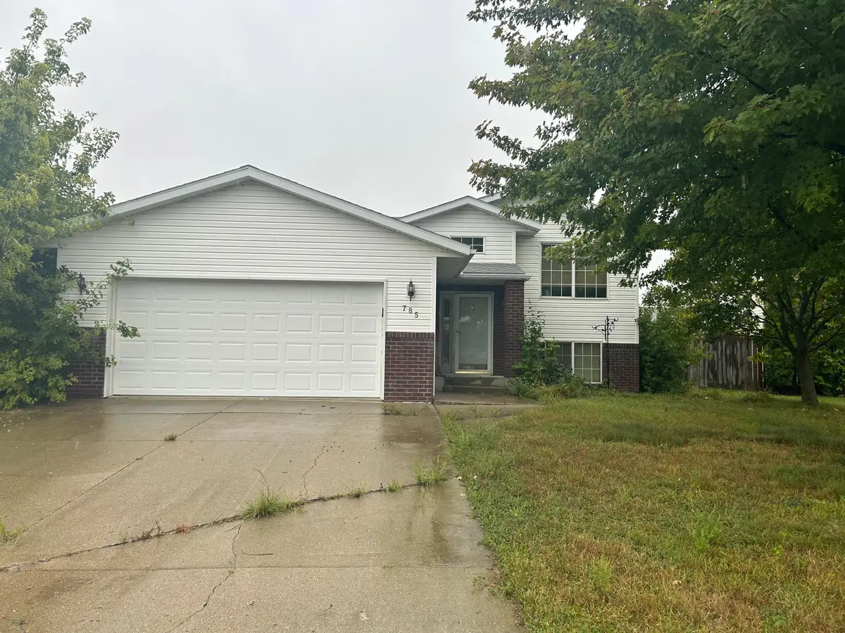 785 Shiloh Street Nw, Hutchinson, MN 55350 - #1