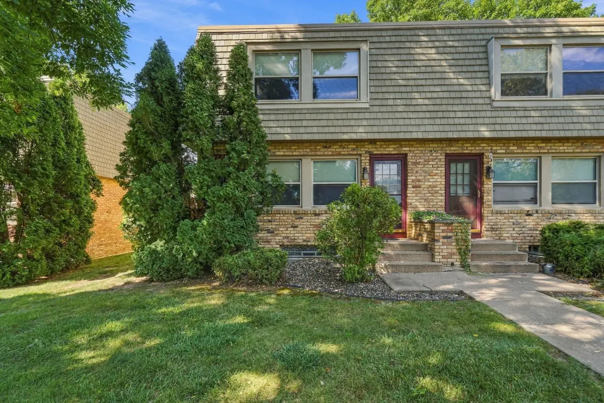 1482 21st Avenue Nw #1, New Brighton, MN 55112 - #1