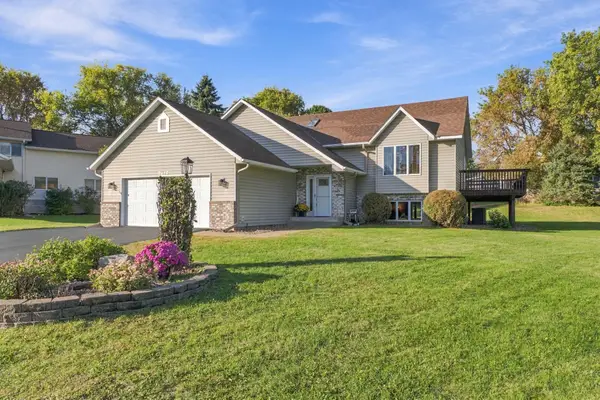2330 Oak Glen Court, Stillwater, MN 55082