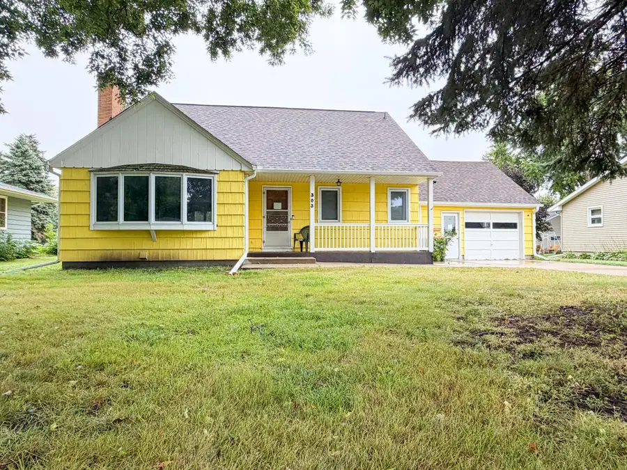 303 S Main Street, Winthrop, MN 55396 - #2
