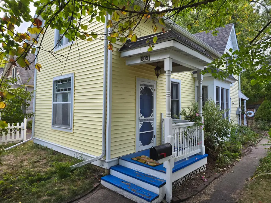 809 Oak Street, Hudson, WI 54016 - #2