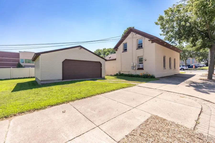 239 3rd Avenue W, Shakopee, MN 55379 - #3