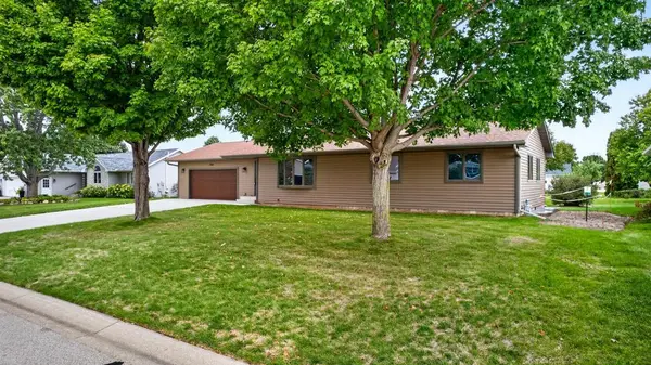 1320 N Garden Street, Lake City, MN 55041
