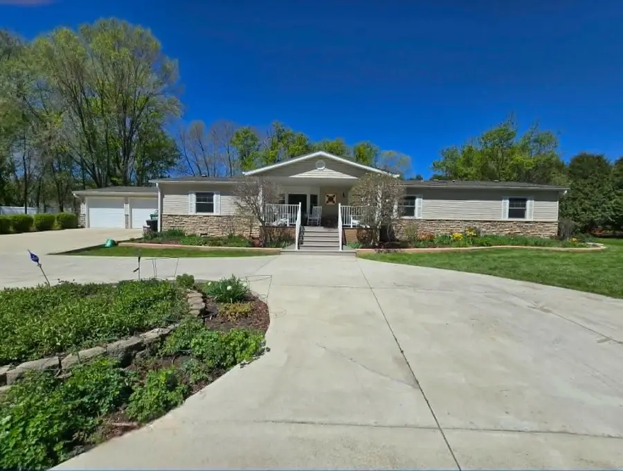 324 W 7th Street, Litchfield, MN 55355 - #2
