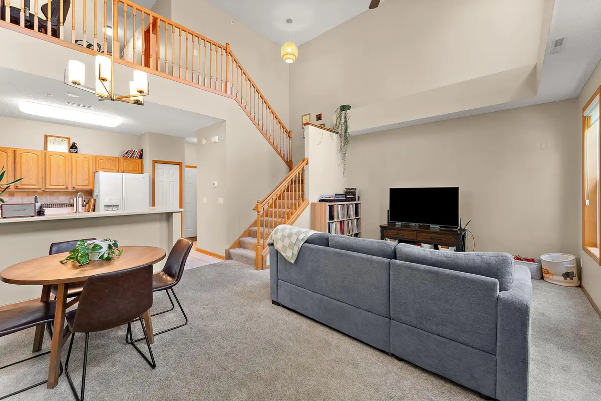 1610 Woodlynn Avenue #3, Maplewood, MN 55109 - #1