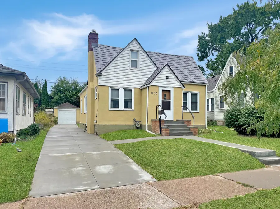 1186 Englewood Avenue, Saint Paul, MN 55104 - #2