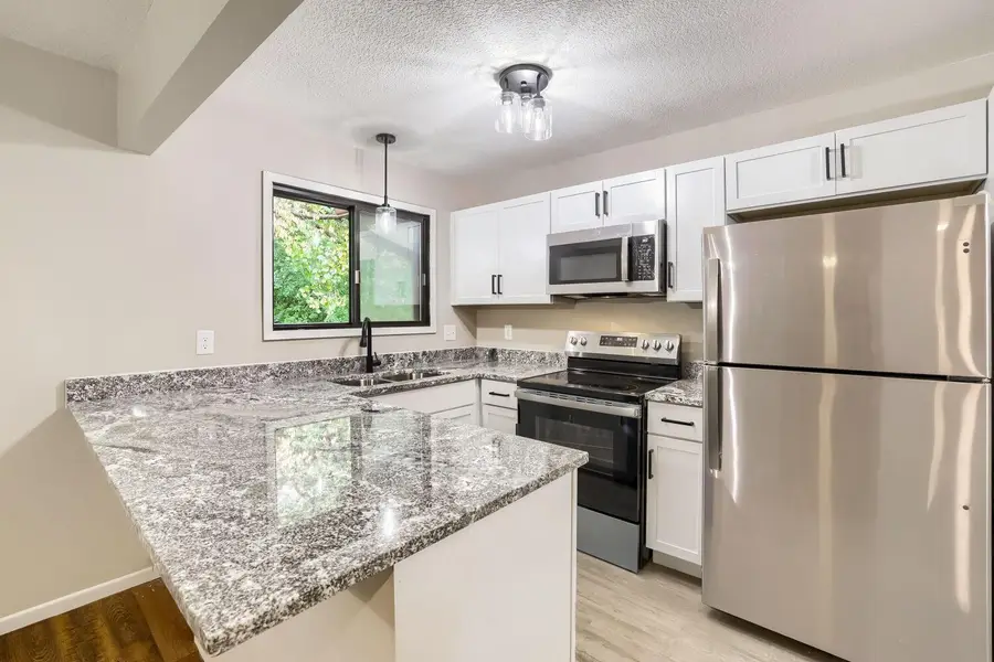 13358 Hughes Court, Apple Valley, MN 55124 - #2