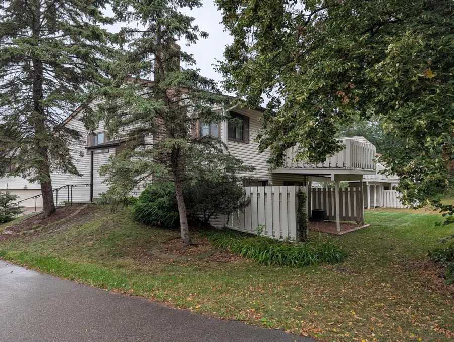 200 Wentworth Avenue W #D, West Saint Paul, MN 55118 - #3