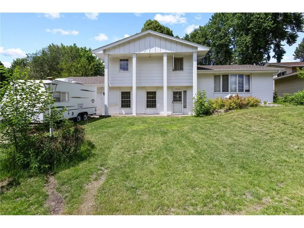 7908 37th Avenue N, New Hope, MN 55427 - #1