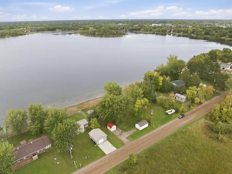 31468 London Drive Ne, Cambridge, MN 55008 - #2
