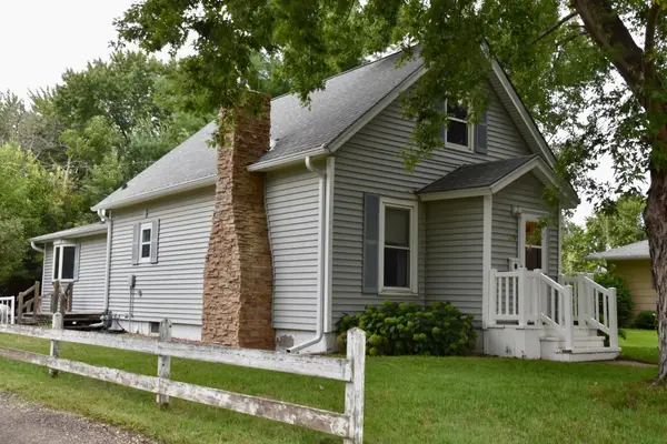 209 6th Avenue, Sibley, IA 51249