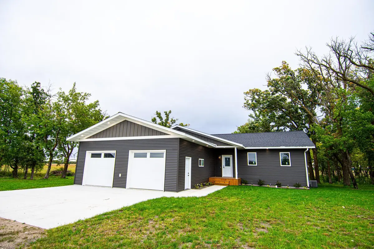 4341 State Hwy 11, Karlstad, MN 56732 - #1