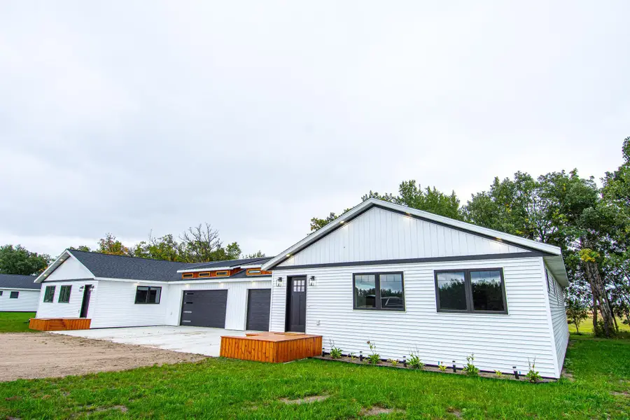 4363B State Hwy 11, Karlstad, MN 56732 - #2