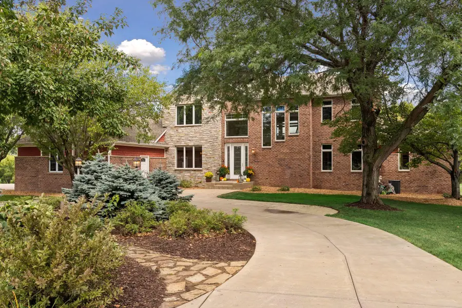 881 Jasmine Avenue Place N, Lake Elmo, MN 55042 - #2