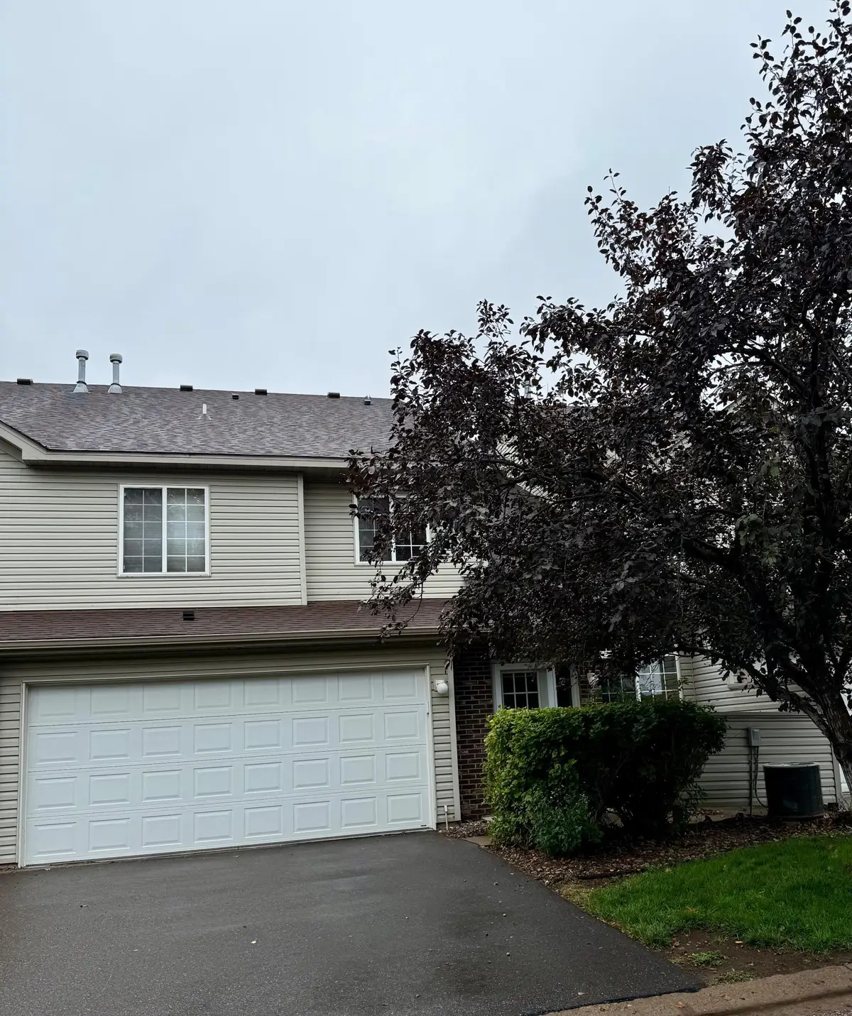 2402 Oakridge Circle, Hudson, WI 54016 - #1