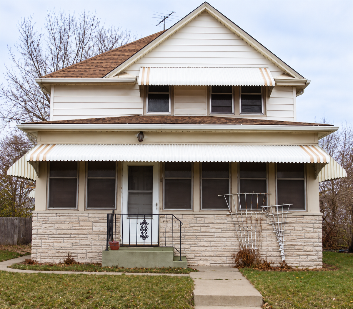 915 Beech Street, Saint Paul, MN 55106 - #1