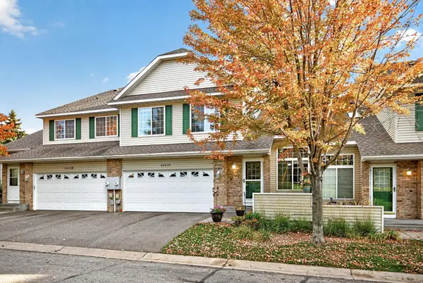 6203 Courtly Road #D, Woodbury, MN 55125