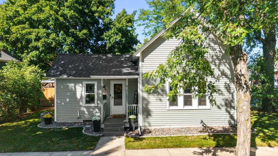 205 N 2nd Street, New Richmond, WI 54017 - #3