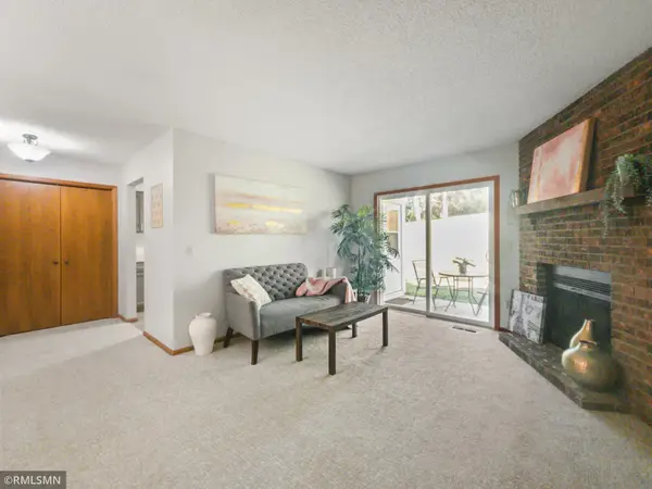 1977 Gold Trail #A, Eagan, MN 55122