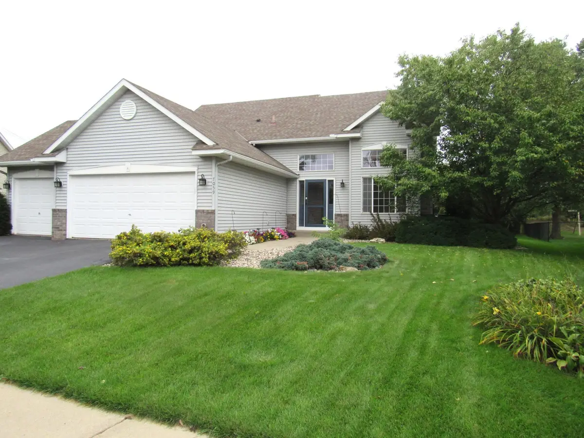 7059 Sussex Lane, Shakopee, MN 55379 - #1