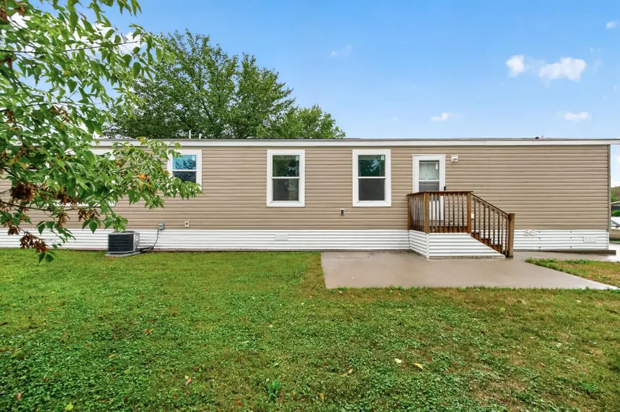 14750 W Burnsville Parkway #211, Burnsville, MN 55306 - #2