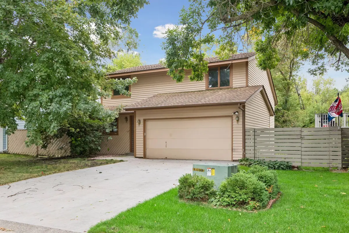 1432 Willow Creek Lane, Shoreview, MN 55126 - #1