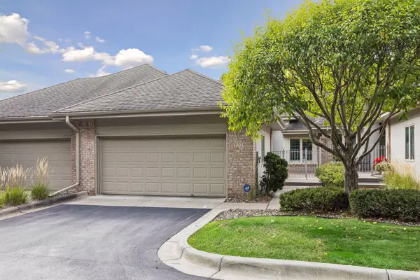 7238 Lewis Ridge Parkway, Edina, MN 55439