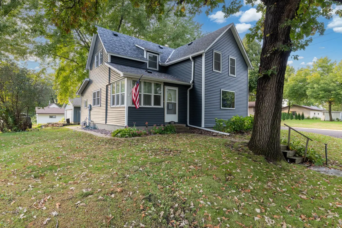 316 2nd Avenue N, Brownton, MN 55312 - #1