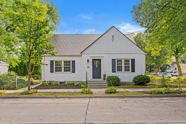 2659 Mckinley Street Ne, Minneapolis, MN 55418