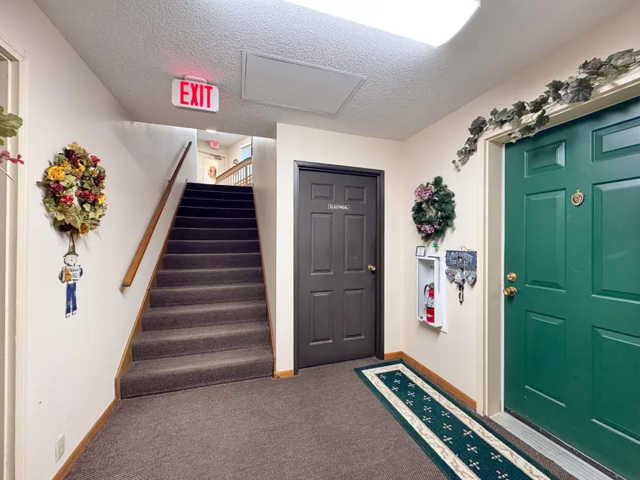 400 Kennedy Park Circle #102, Fergus Falls, MN 56537 - #3