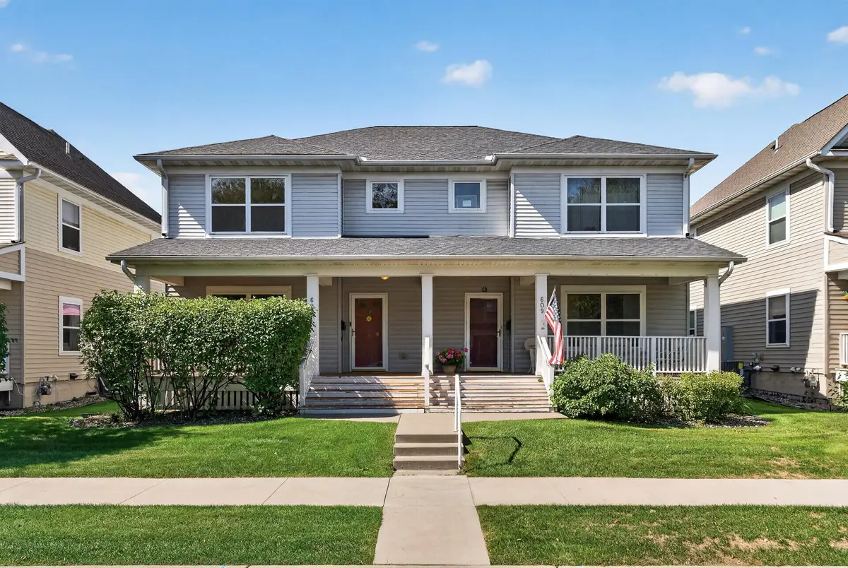607 1st Avenue Nw, Osseo, MN 55369 - #1