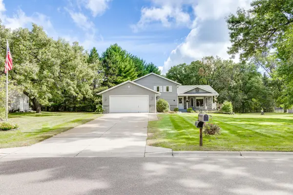 19037 Xerxes Street Nw, Elk River, MN 55330