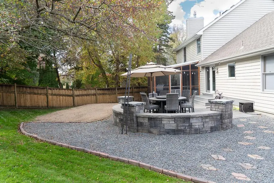 726 Camberwell Drive, Eagan, MN 55123 - #3