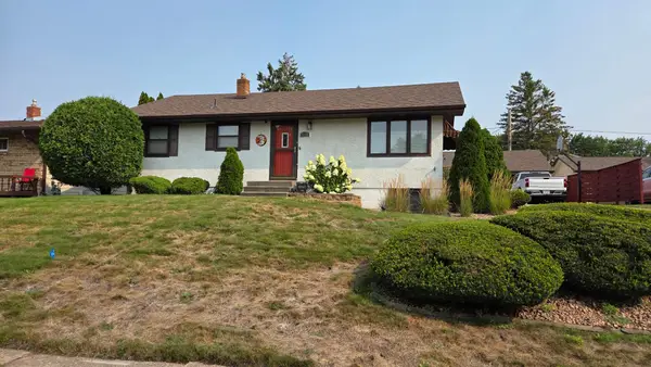 2215 Mesabi Avenue, North Saint Paul, MN 55109