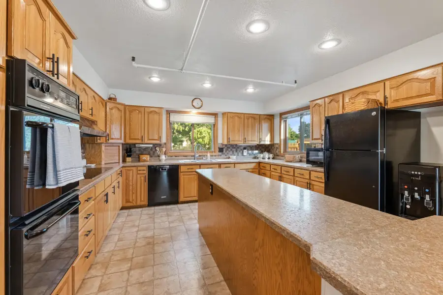 109 S Winnebago Street, Caledonia, MN 55921 - #2