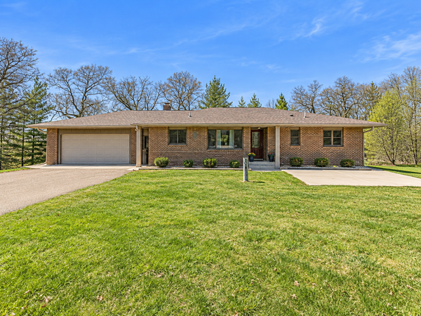 21453 165th Avenue, Little Falls, MN 56345