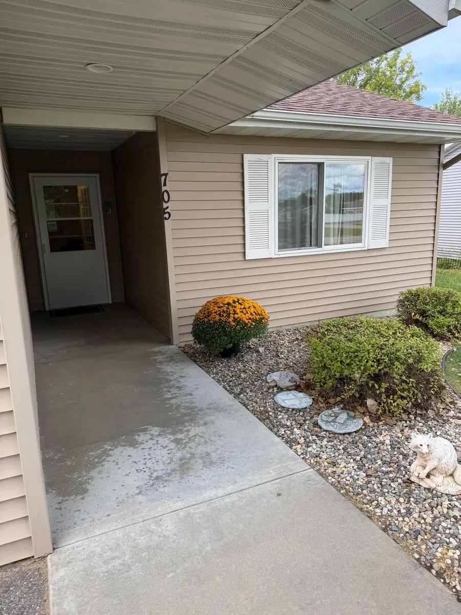 705 Maple Avenue, Park Rapids, MN 56470 - #3