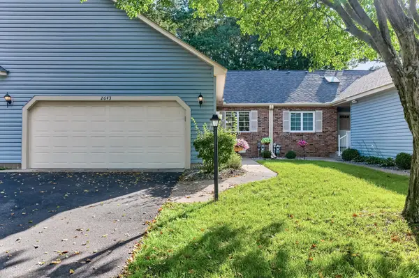 2643 Lake Court Circle, New Brighton, MN 55112